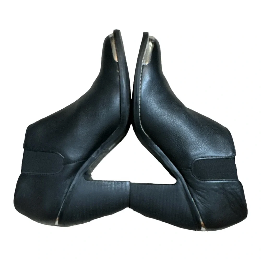 DOLCE VITA CARLIN BLACK LEATHER METAL TOE WESTERN CHELSEA ANKLE BOOTS SIZE 10